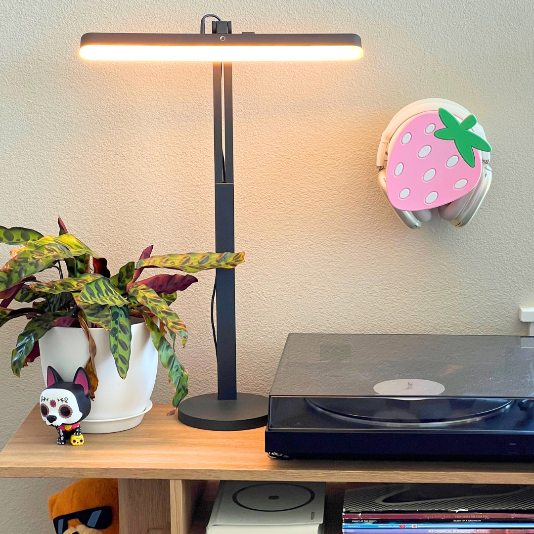Starter Pack Strawberry Headphone Holder